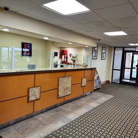 Executive Inn دالاس المظهر الخارجي الصورة