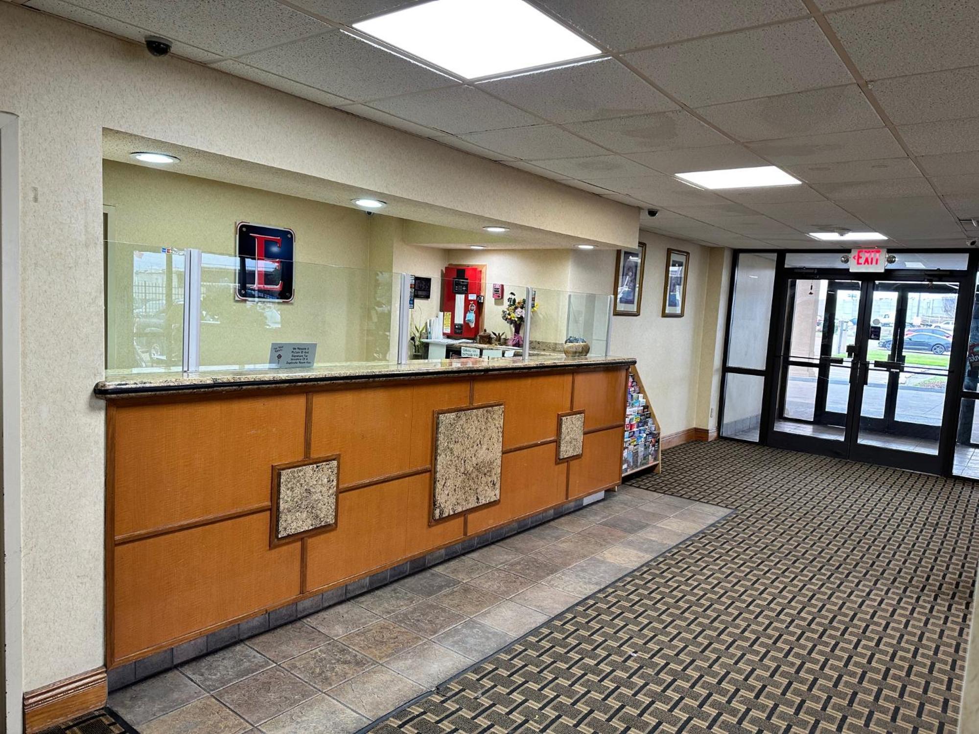 Executive Inn دالاس المظهر الخارجي الصورة